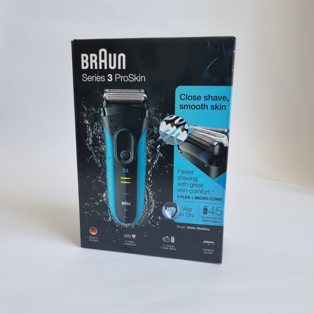 BRAUN SERIES3 3080S WET AND DRY SHAVER
